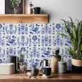 Ulticool Decoratie Sticker Tegels - Delfs Blauw Bloemen Vaas - 15x15 cm - 15 stuks Plakfolie Muurstickers Tegelstickers - Plaktegels Zelfklevend - Sticktiles - Badkamer - Keuken 