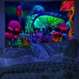 Ulticool -  Paddenstoelen - Glow in the Dark - Blacklight Party Wandkleed Achtergronddoek - 200x150 cm - Backdrop UV Lamp Reactive - Mushroom Groot wandtapijt - Poster - Neon Verlichting 