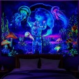 Ulticool - Astronaut Kwallen Jellyfish - Glow in the Dark - Blacklight Party Wandkleed Achtergronddoek - 200x150 cm - Backdrop UV Lamp Reactive - Groot wandtapijt - Poster - Neon Verlichting 