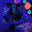 Ulticool - Uil Roofvogel Boho Bohemian - Glow in the Dark - Blacklight Party Wandkleed Achtergronddoek - 200x150 cm - Backdrop UV Lamp Reactive - Groot wandtapijt - Poster - Fluoriserende Neon Verlichting 