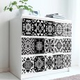 Ulticool Decoratie Sticker Tegels - Accessoires Decoratie Zonder Boren Zwart Wit - 15x15 cm - 15 stuks Plakfolie Tegelstickers - Plaktegels Zelfklevend - Sticktiles - Badkamer - Keuken 